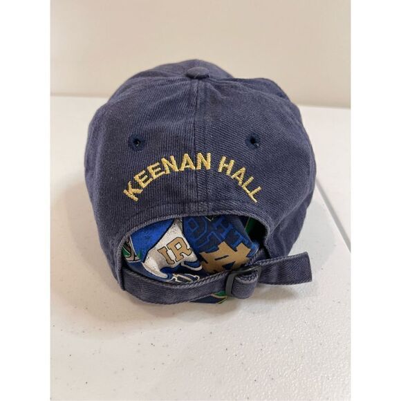 Men’s Notre Dame short sleeve button up and hat Large - Picture 7 of 9